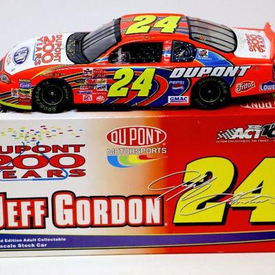JEFF GORDON #24 Du PONT 200 Anniversary Monte Carlo NASCAR 1/24 Die Cast NOS
