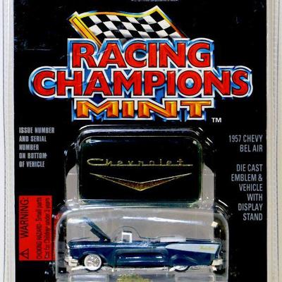 1957 CHEVY BEL AIR Limited Edition Die Cast Car Model Racing Champions 1/61