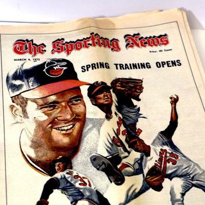1971-74 The Sporting News Vintage Sport Newspaper Lot of 18 - L-013
