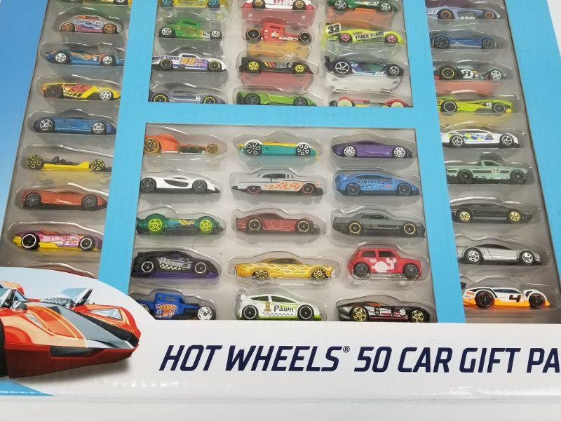 Hot Wheels 50 Car Gift Pack - Dinged Box, New | EstateSales.org