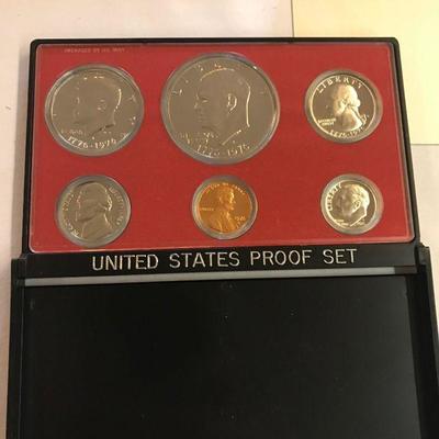 Lot 15 - 1976 Mint and Proof Sets