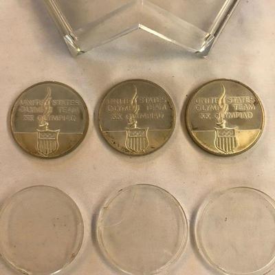 Lot 12 - Olympic Coin Paperweight