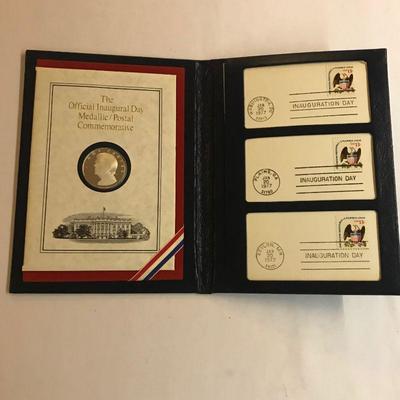 Lot 113 - Misc Commemorative US Coins and Stamp Sets
