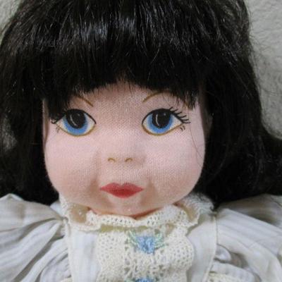 Vintage a Playmate today- a Treasure tomorrow. Wind up Music Doll 