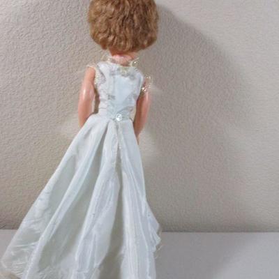 Vintage Beautiful Revlon Type Doll 20