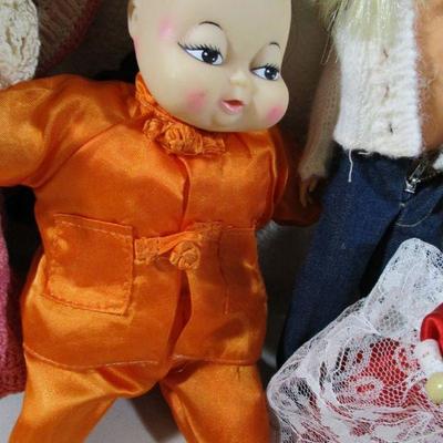Lot of 6 Mixed dolls Repair Or Doll Dr. Project 6-10