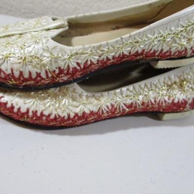 Oriental Handmade  Shoes size 5