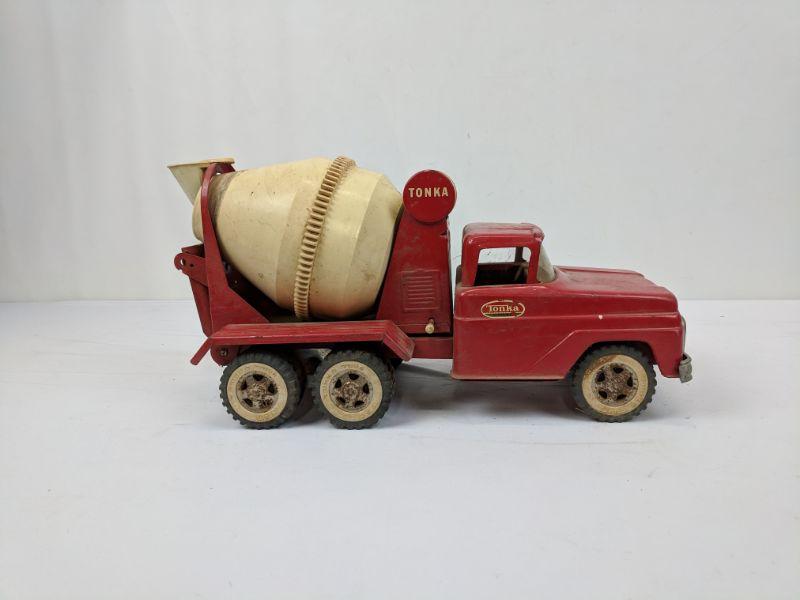 tonka cement mixer red