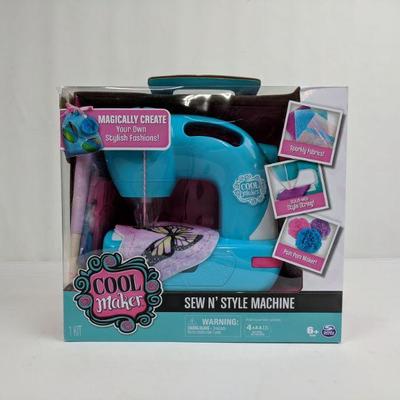 Cool Maker Sew N' Style Machined, Age 6+, Create Your Own Fashions - New