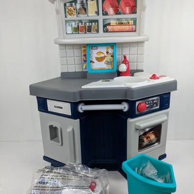 Little Tikes Play Kitchen with Accessories, No Box, Parts Checked - New |  EstateSales.org