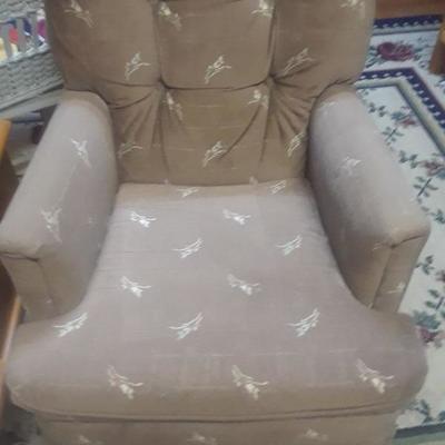 VINTAGE ROCKER CHAIR