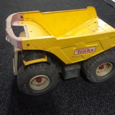 VINTAGE TONKA TRUCK
