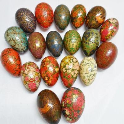Lot of Hand Painted Wood Eggs