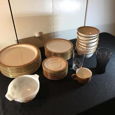Mikasa China, Vintage Pyrex Bowl & Glasses