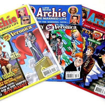 Life with ARCHIE - Lot of 20 Magazines - 2010-2011 Archie Comics
