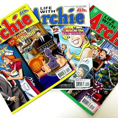 Life with ARCHIE - Lot of 20 Magazines - 2010-2011 Archie Comics