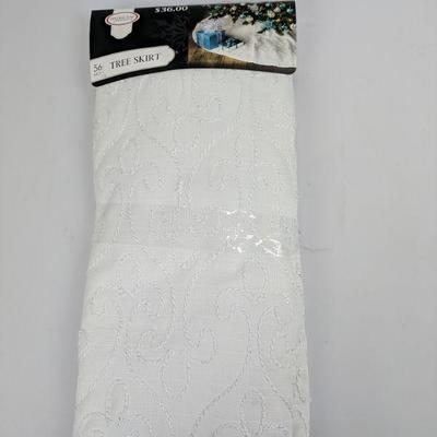 56 Inch White Tree Skirt - New