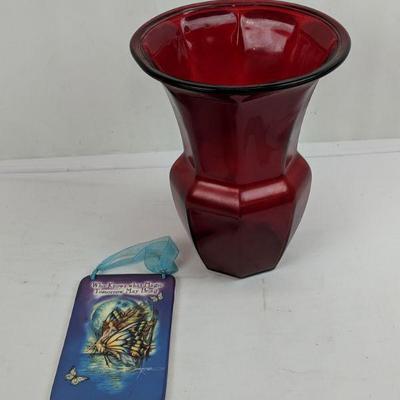 Large Red Glass Vase & Fairy Sign (Who Knows What Magic Tomorrow Brings)