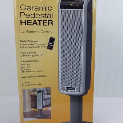 Lasko Ceramic Pedestal Heater with Remote Control. Needs cleaning - Works