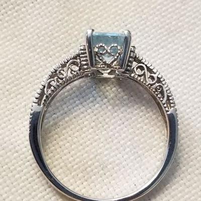 14k white gold ring, 2.6 grams