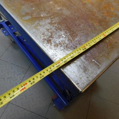 Pallet Lift with Foot Pump 4' Scissor