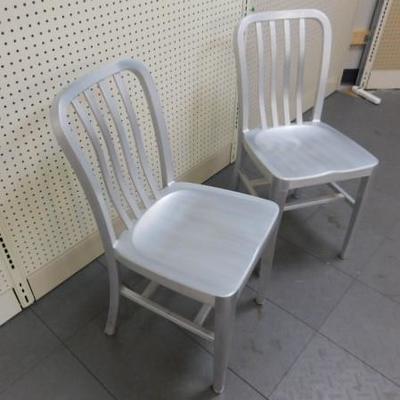 Set of 2 Commercial Grade Aluminum Chairs Standard Size