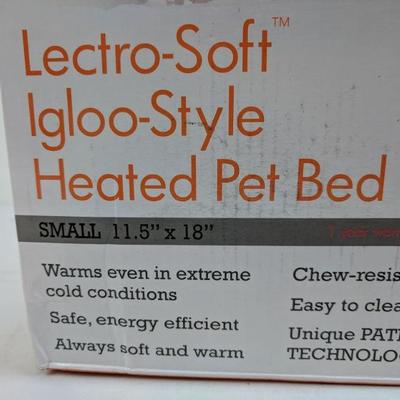 Small Heated Pet Bed, Lectro-Soft Igloo Style- New