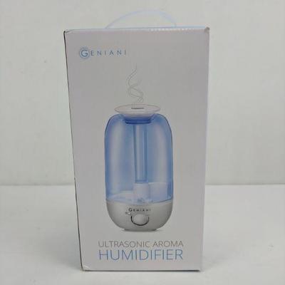 Ultrasonic Aroma Humidifier, 10ml Aroma Oil Included - New
