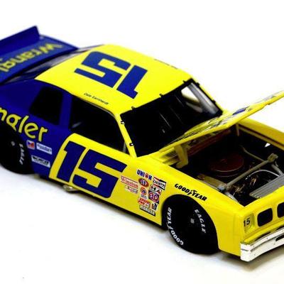 DALE EARNHARDT #15 WRANGLER 1979 PONTIAC VENTURA NASCAR 1/24 Die Cast |  