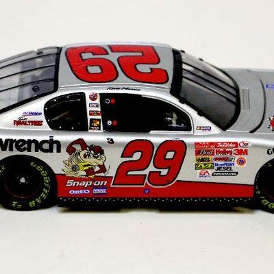 Kevin Harvick Autographed #29 Looney Tunes NASCAR 1/24 Die Cast NOS
