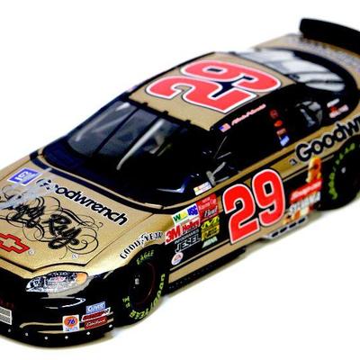 Kevin Harvick Autographed #29 Sugar Ray Limited Diecast Nascar Car NOS