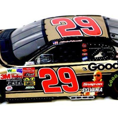 Kevin Harvick Autographed #29 Sugar Ray Limited Diecast Nascar Car NOS