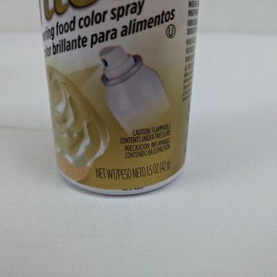 3-1.5 oz, Wilton Gold Color Mist, Shimmering Food Color Spray, 3 Bottles - New