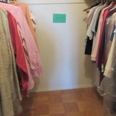 Lot 27 Very Large lot of ladies clothing many designers