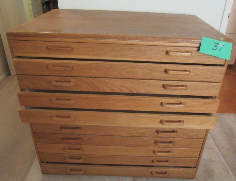 Lot 37 Wood file/print holder