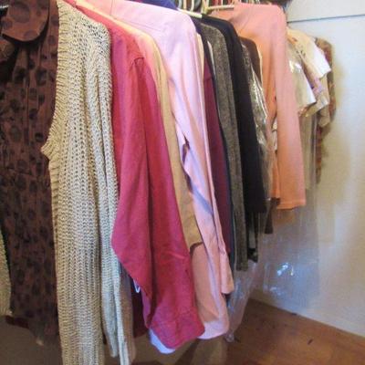 Lot 27 Very Large lot of ladies clothing many designers