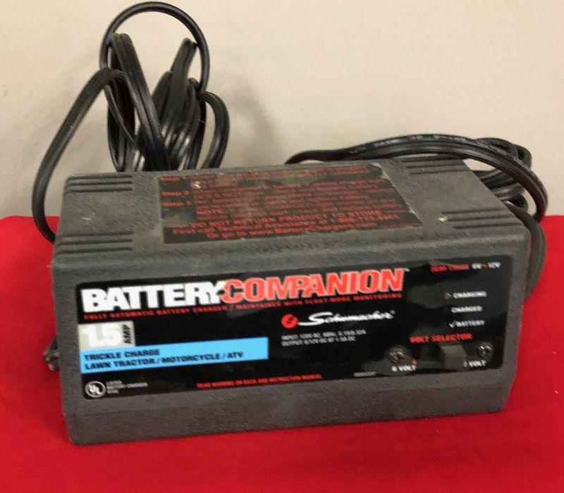 SCHUMACHER 1.5 amp battery companion trickle charger | EstateSales.org