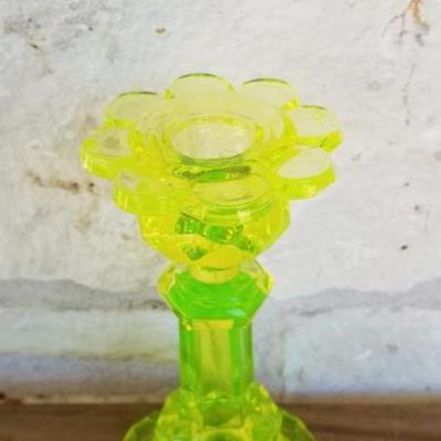 Vaseline | Flower Shaped | Yellow