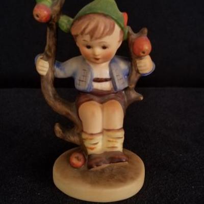 Hummel APPLE TREE BOY | 142 | TMK 2