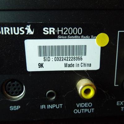 Lot 95: Sirus Satellite Radio Desktop SR-H2000 Tuner