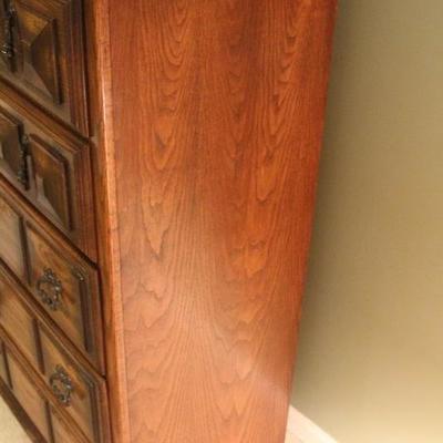Lot 102: American Furniture Co Solid Wood 5 Drawer Tall Dresser