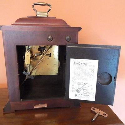 Lot 151: Chiming Seth Thomas Legacy 3W Mantle Clock Not Working