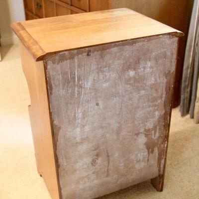 Lot 114: Vintage Shaker Style Wood Bedside Stand with Drawer