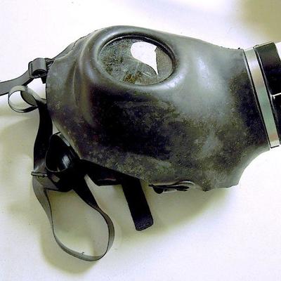 Lot 233: Vintage Civilian Israeli Gas Masks Survivalist Gear