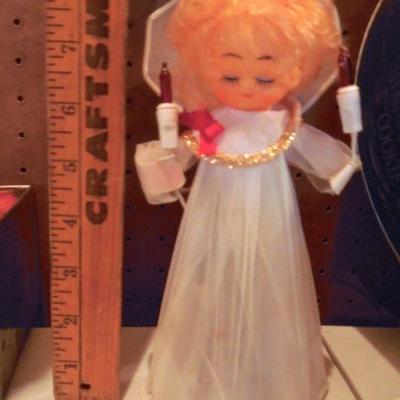 Lot 61: Mega Vintage Christmas Incuding C7 Lights Mercury Glass