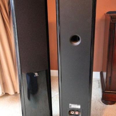 Lot 99: Boston Acoustics A 250 Dual 5.25" Floorstanding Speakers 
