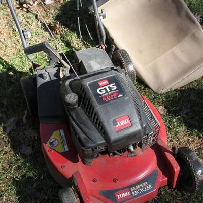 Lot 6: Toro GTS 6 HP Super Recycler Mower with Bagger