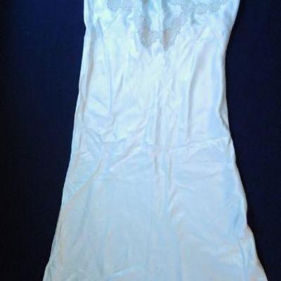 Lot 186: Vintage Size 34 Lace Slips and Silk Gown