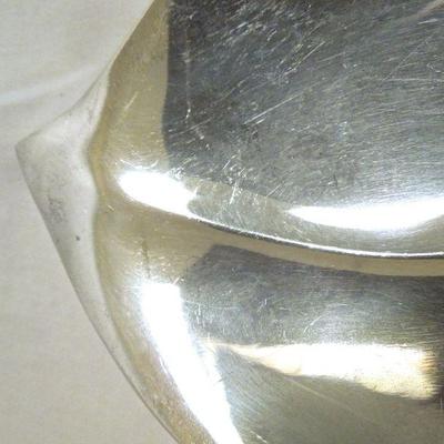 Lot 148: Tiffany & Co Sterling Silver Leaf Candy Nut Small Plate Dish 34 grams