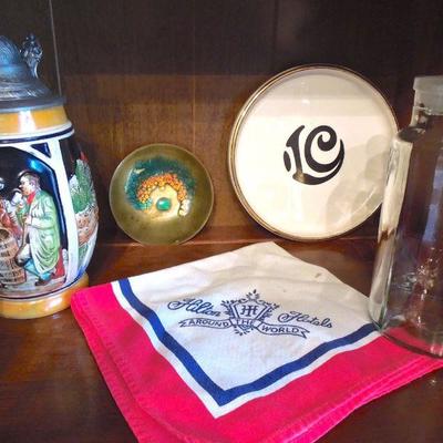Lot 147: Vintage World Travel Collectibles